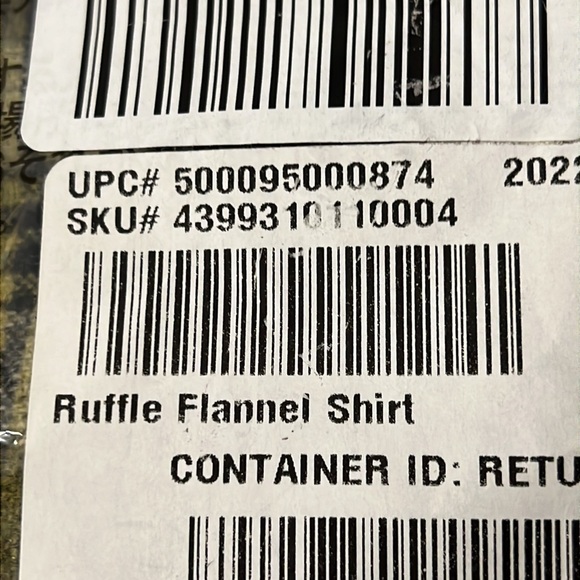 NWT - Banana Republic Factory Women’s Ruffle Flannel Shirt, Camo Green - Size XL - Picture 10 of 10